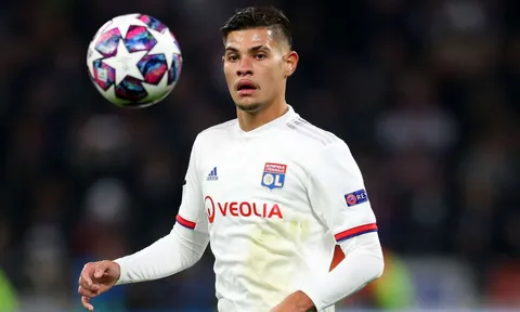 'Barca đừng nên mua Bruno về chỉ để cho ngồi dự bị'