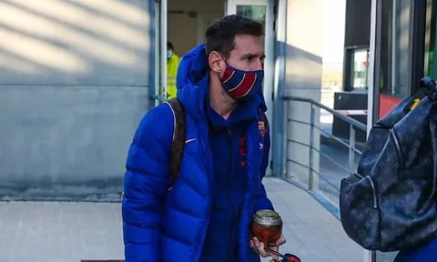 Barca nhận 2 cú hích cực lớn trước thềm chung kết Siêu cúp