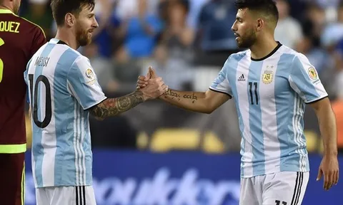 Barcelona chiêu mộ Aguero: Tại sao không?