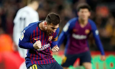 Vừa trở lại Barca, Messi đã mắc phải một "tai nạn nghề nghiệp"