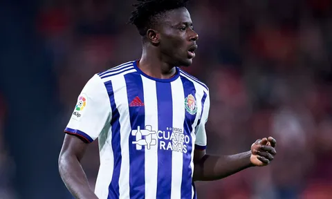 Bắt đầu đàm phán, Man Utd chờ ngày đón "đá tảng 1m91"