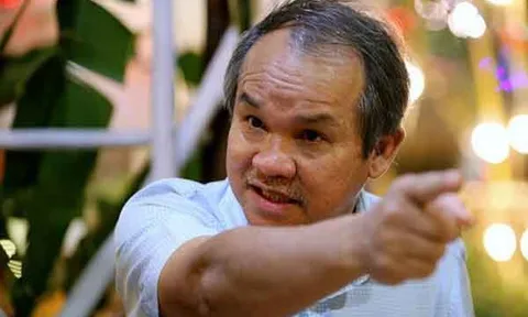 Bầu Đức phản pháo VFF: "Liên đoàn nói thế, người ta cười cho"