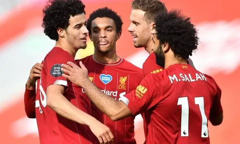 'Báu vật' tỏa sáng, Liverpool duy trì mạch 'vô đối' tại Anfield