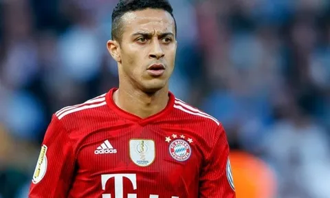 Quá sốt ruột, Bayern chốt giá bán Thiago cho Man Utd và Liverpool
