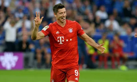 Bayern xếp hạng 6, Lewandowski vẫn làm được điều 'kinh ngạc'