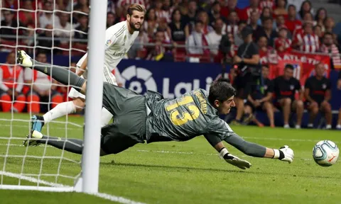 Bế tắc trước Atletico, Real vẫn lập kỷ lục khó tin sau 4 năm