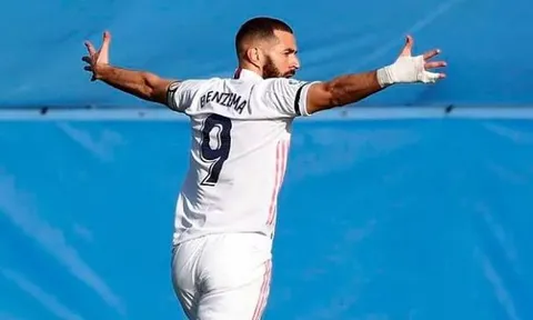Benzema: "Tôi phải thích nghi với cách chơi của Ronaldo"