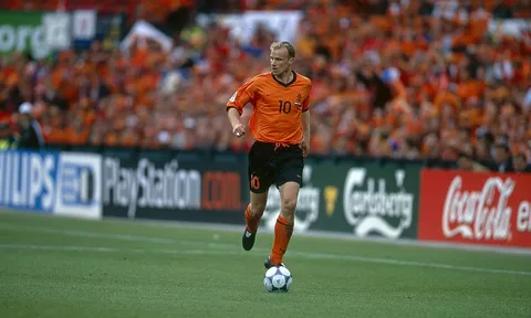 Bergkamp và đoạn kết buồn với tuyển Hà Lan