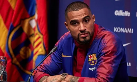 Bị Barca thanh lý, cựu sao AC Milan sắp có bến đỗ mới