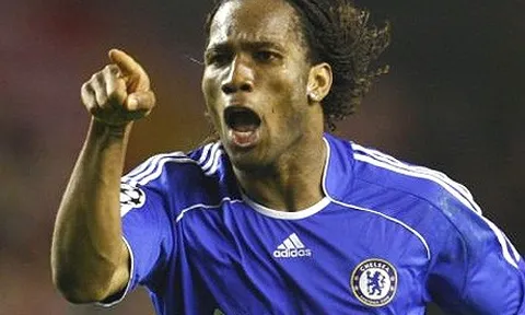Bị Chelsea sa thải, HLV tuyên bố Drogba và 1 cái tên khiến mình mất việc