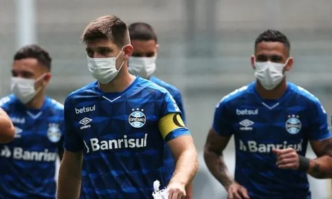 Bị ép đá giữa dịch Covid-19, CLB Brazil phản đối cực gắt