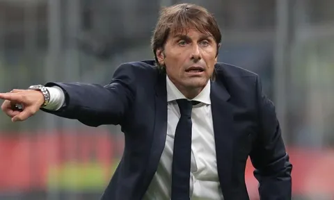 Bị Setien ruồng bỏ, "chiến binh Barca" đếm ngày tái hợp cùng Conte