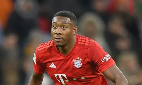 Binh biến ở Bayern, "sao đa năng" cân nhắc thông tin gây sốc