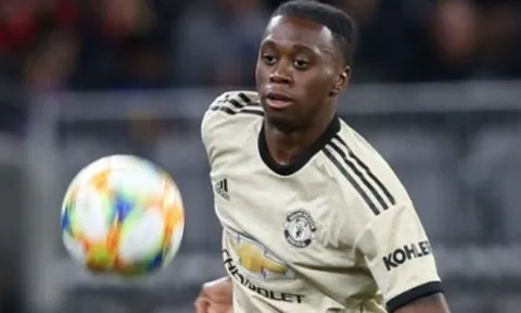 Bissaka: "Ngạc nhiên khi vào phòng thay đồ M.U, họ làm điều đó với tôi"