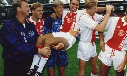 Marc Overmars 46 tuổi: Từ thời cầu thủ hào hùng đến sự nghiệp quản lý tài ba
