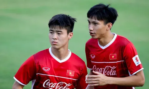 BLV Quang Huy chỉ ra 2 cái tên đủ sức thay thế Duy Mạnh và Văn Hậu