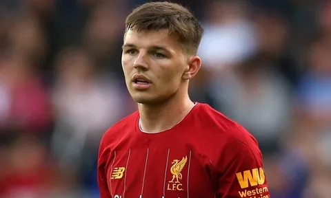 'Cậu ta nói không với Man Utd vì không muốn phản bội Liverpool'