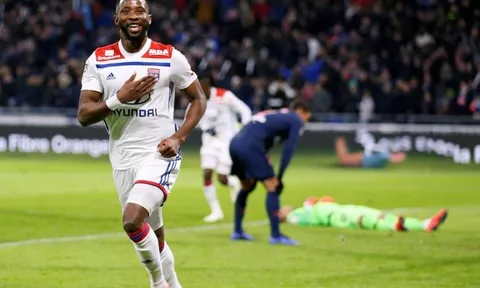 Fan Quỷ đỏ: "Đừng mua, cậu ấy thua cả Lukaku lẫn Martial"