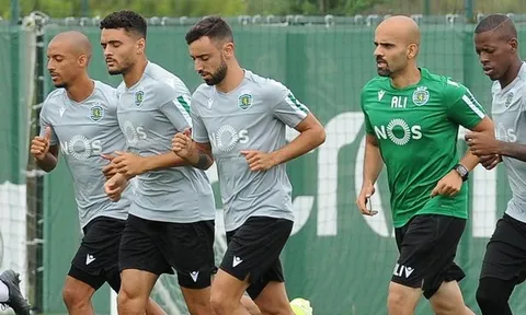 Không thể tới Man Utd, "bom tấn hụt" tức giận tột độ