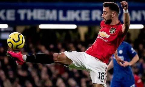 CHÍNH THỨC! Fernandes nhận vinh dự đầu tiên tại Premier League