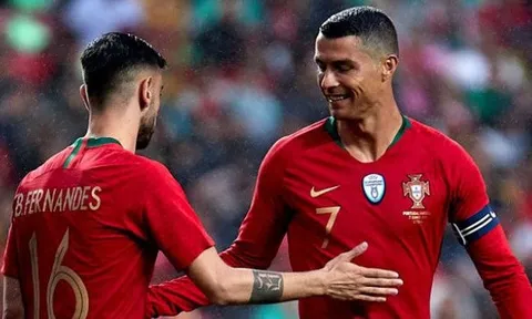 Bruno Fernandes: "Nhờ anh ấy, tôi càng yêu Man Utd nhiều hơn nữa"