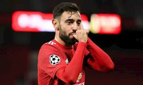 Bruno Fernandes phát biểu về việc liên tục được hưởng penalty