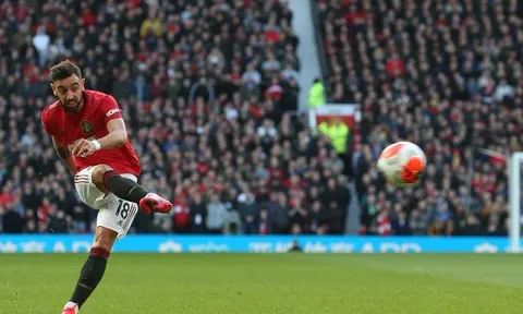 Bruno Fernandes và những thống kê đáng sợ trong tháng Hai