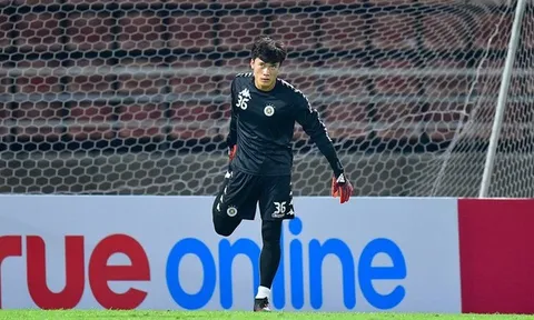 Thủ môn Bùi Tiến Dũng và nốt trầm buồn ở Hà Nội FC