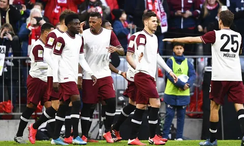 Bundesliga nguy cơ khép lại mà không có nhà vô địch và đội xuống hạng