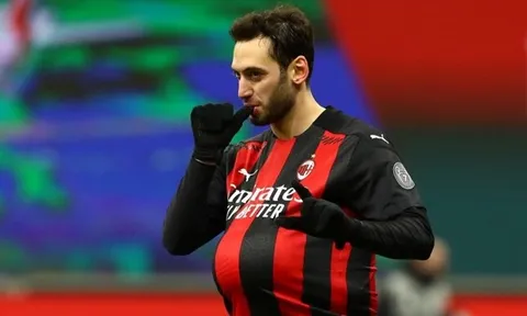 Milan dùng mức lương 3,9 triệu euro trói chân "nhạc trưởng Thổ Nhĩ Kỳ"