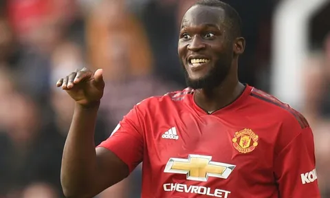 Cạn tình nghĩa, Lukaku nhắn tin hàng ngày dụ dỗ sao Man Utd về Inter