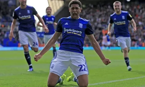 "Gerrard mới, rất khó để cậu ấy từ chối Man Utd"