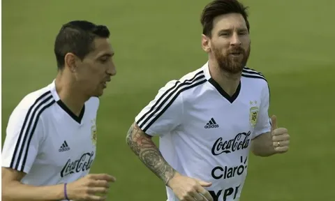 Di Maria: "Bài phát biểu của Messi lấy đi nước mắt tuyển Argentina"