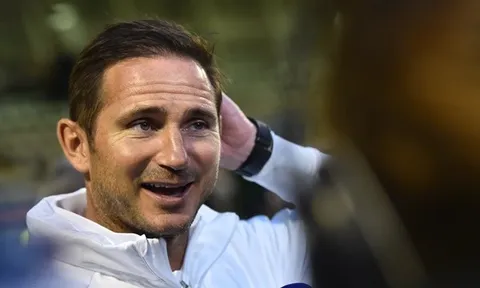 Lampard: "Họ sẽ ghi 3 bàn sau vài tuần luyện tập nữa"