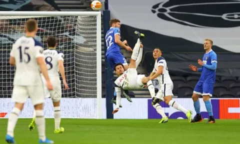 Grealish gửi thông điệp đến Dele Alli sau siêu phẩm tại Europa League