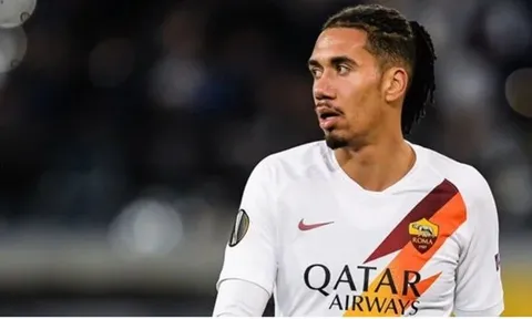 E sợ "thòng lọng" UEFA, Roma không dám tất tay vụ "giảng viên Harvard"