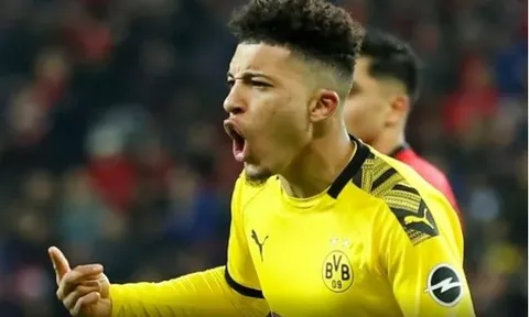 CĐV Man Utd reo hò: "Hoan hô Ole, fan Chelsea đang khóc rồi kìa"