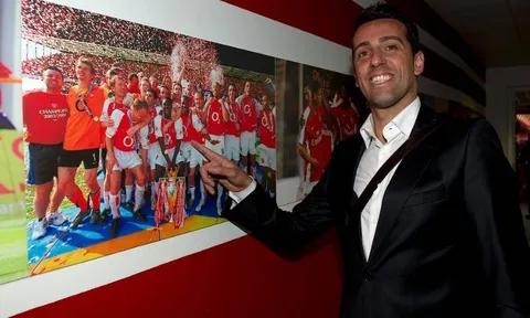 Michael Owen khiến NHM Chelsea mát lòng trước vòng 5 FA Cup