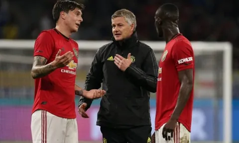 Bailly tiết lộ lời khen Solskjaer dành cho mình ở Man Utd