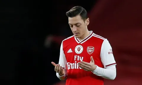 "Cậu ấy đã không còn thuộc về Arsenal"