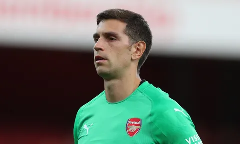 "Cầu thủ Arsenal đó giỏi hơn Kepa, tôi sợ Chelsea sẽ mua cậu ấy"