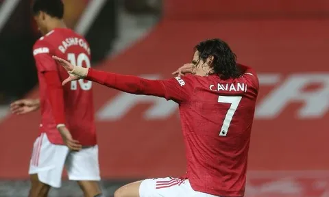 Cavani đã sớm có khoảnh khắc không quên ở Man Utd