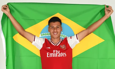 CĐV Arsenal: "Chúng ta đã có Firmino cho riêng mình"