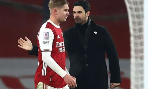 CĐV Arsenal hiến kế cho Arteta cách sử dụng Smith-Rowe trận gặp Olympiacos