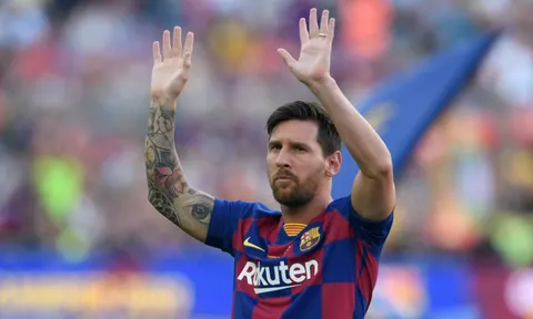 CĐV Barcelona nhận tin dữ từ Lionel Messi