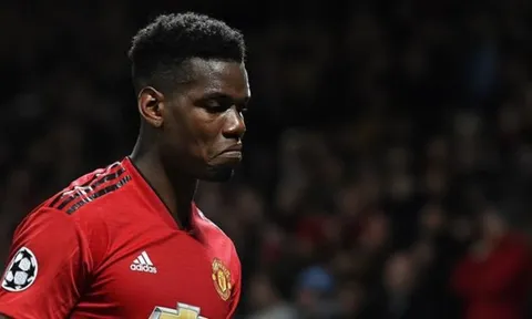 CĐV doạ giết, HLV thất hứa, Pogba còn ở lại làm gì?