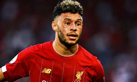 CĐV Liverpool: "Hãy để cậu ấy đá chính trong mọi trận đấu"