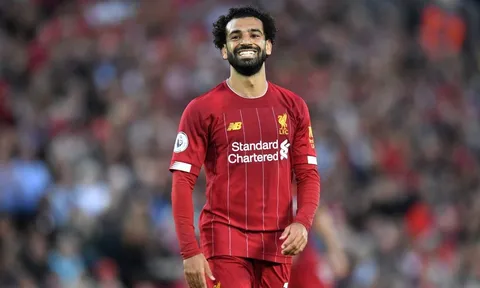 CĐV Liverpool "nội chiến" về tương lai của Salah