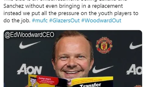 CĐV Man Utd: "Bán hết cũng được, nhưng ai thay?"