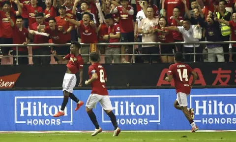 CĐV Man Utd: "Có cậu ấy, ai cần Messi hay Griezmann nữa"